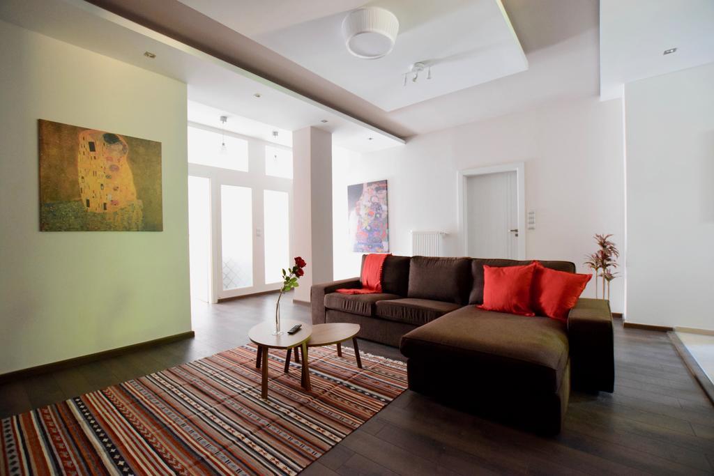 Standard Apartment By Hi5 - Close To Buda Castle Budapest Ngoại thất bức ảnh