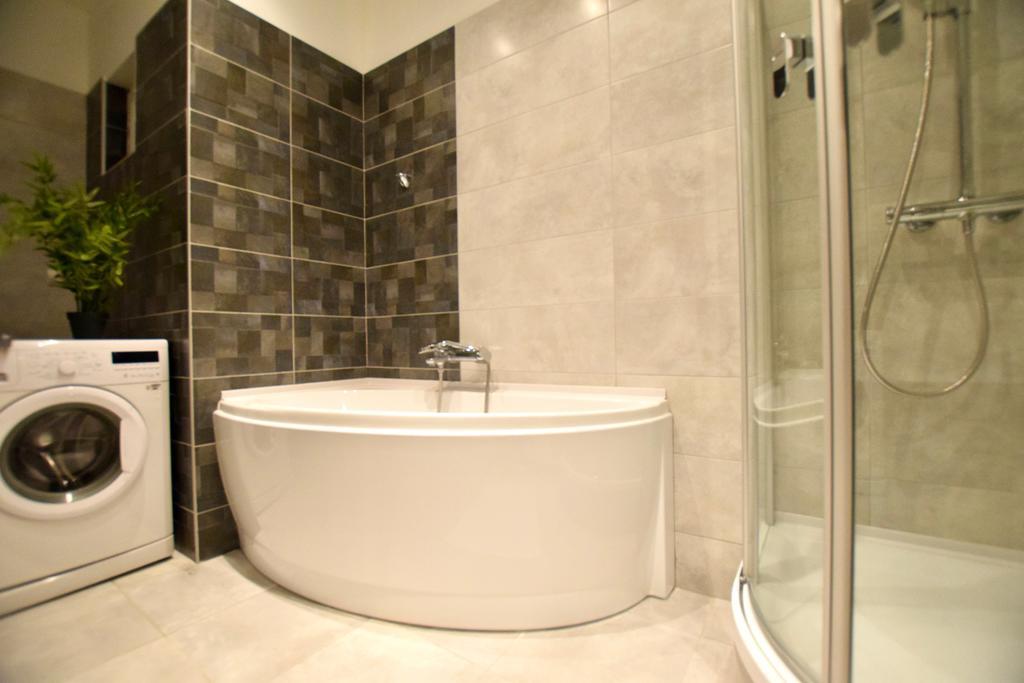 Standard Apartment By Hi5 - Close To Buda Castle Budapest Ngoại thất bức ảnh